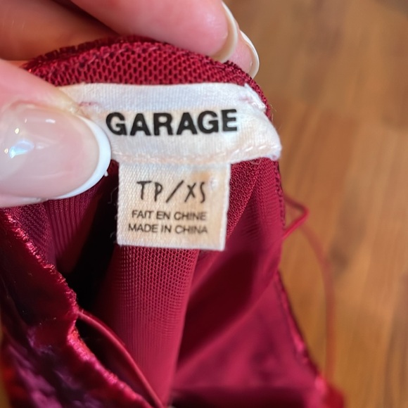 Garage Red Velvet Crop Top XS - Picture 4 of 4